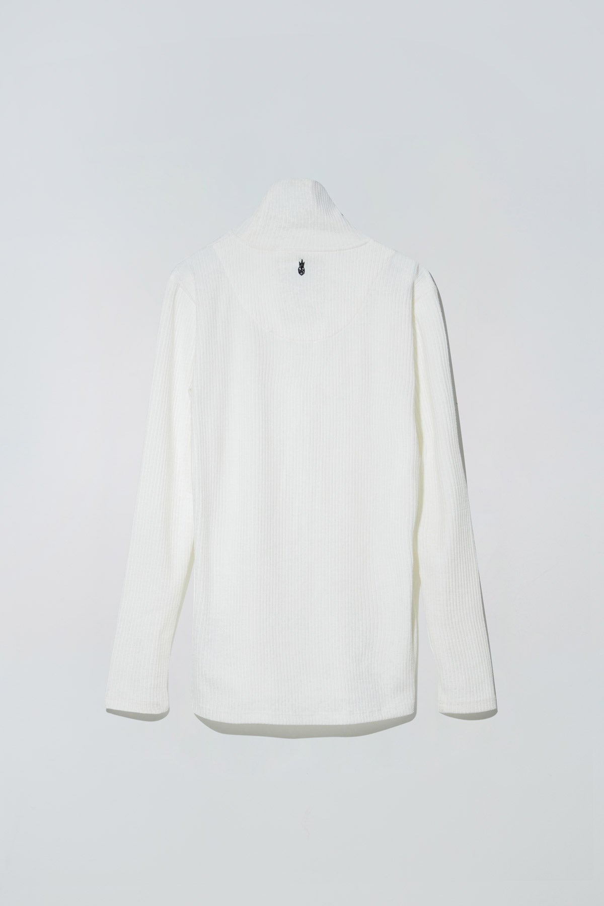 Turtle neck white on sale shirt